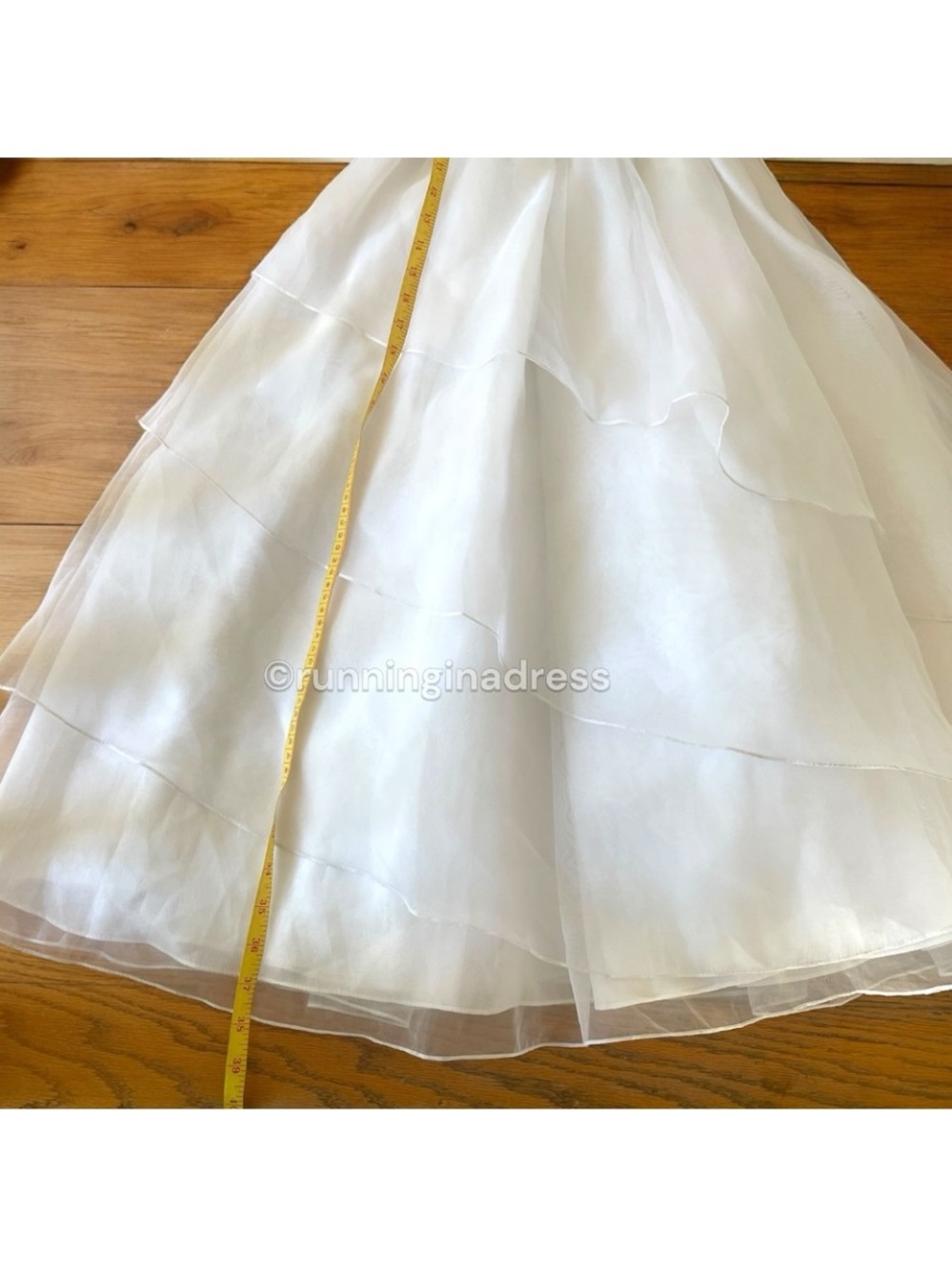 David’s Bridal White Organza Tiered Flower Girl Dress WG1267 Size 6 - Picture 12 of 16
